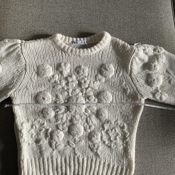 BLOGGER FAV ZARA Women Floral Embroidered Sweater 1957/002, White, Size S - Picture 3 of 8